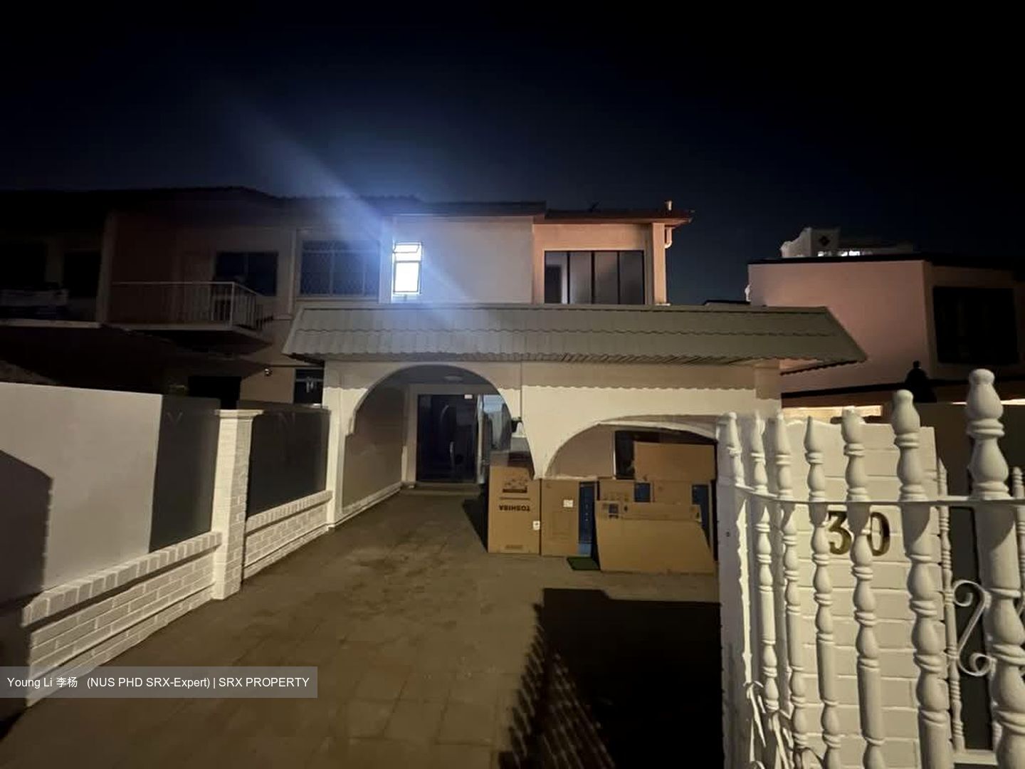 Opera Estate (D15), Terrace #555677191